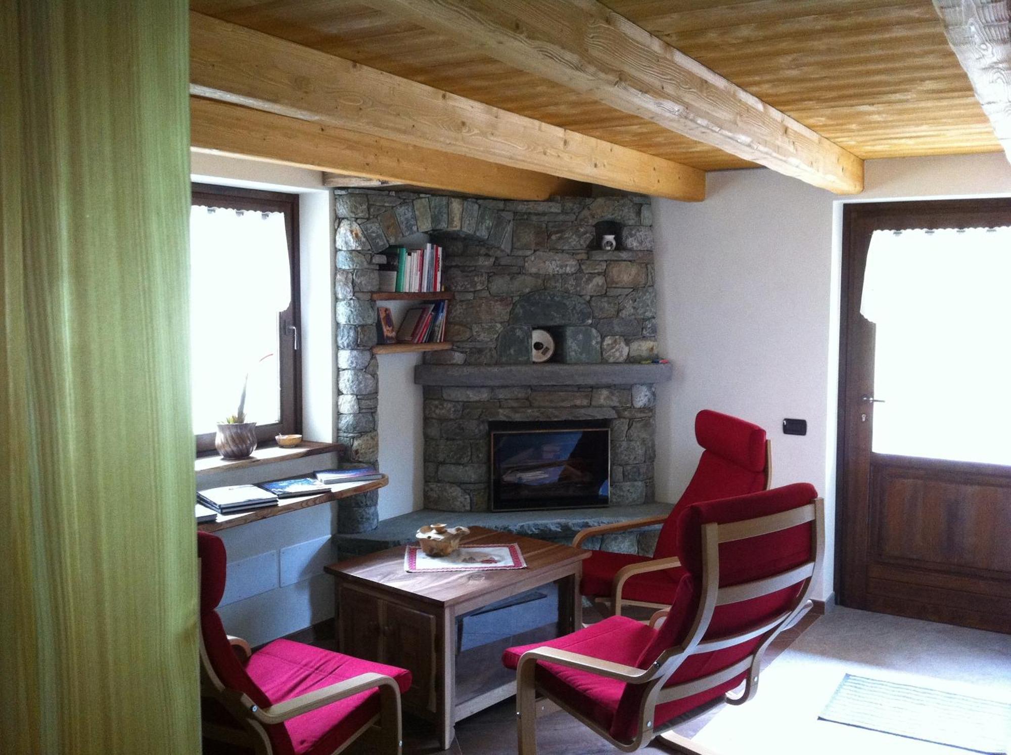Alpe Rebelle Bed & Breakfast Bionaz Exterior photo