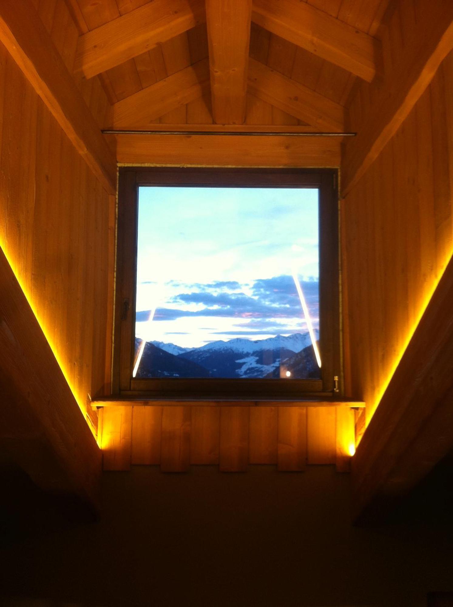 Alpe Rebelle Bed & Breakfast Bionaz Exterior photo