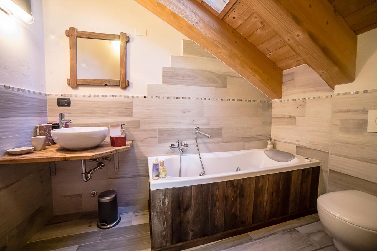 Alpe Rebelle Bed & Breakfast Bionaz Exterior photo