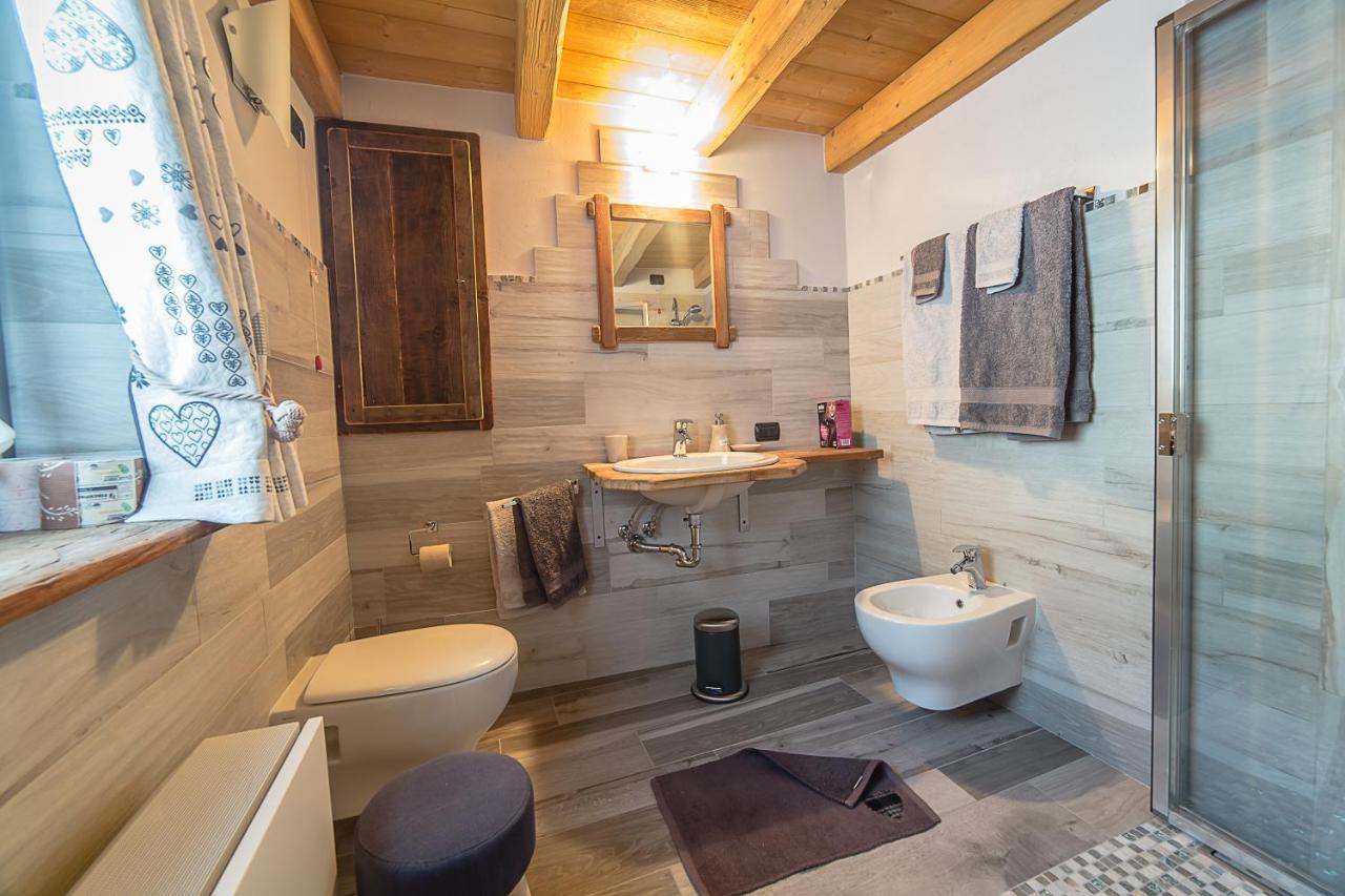 Alpe Rebelle Bed & Breakfast Bionaz Exterior photo